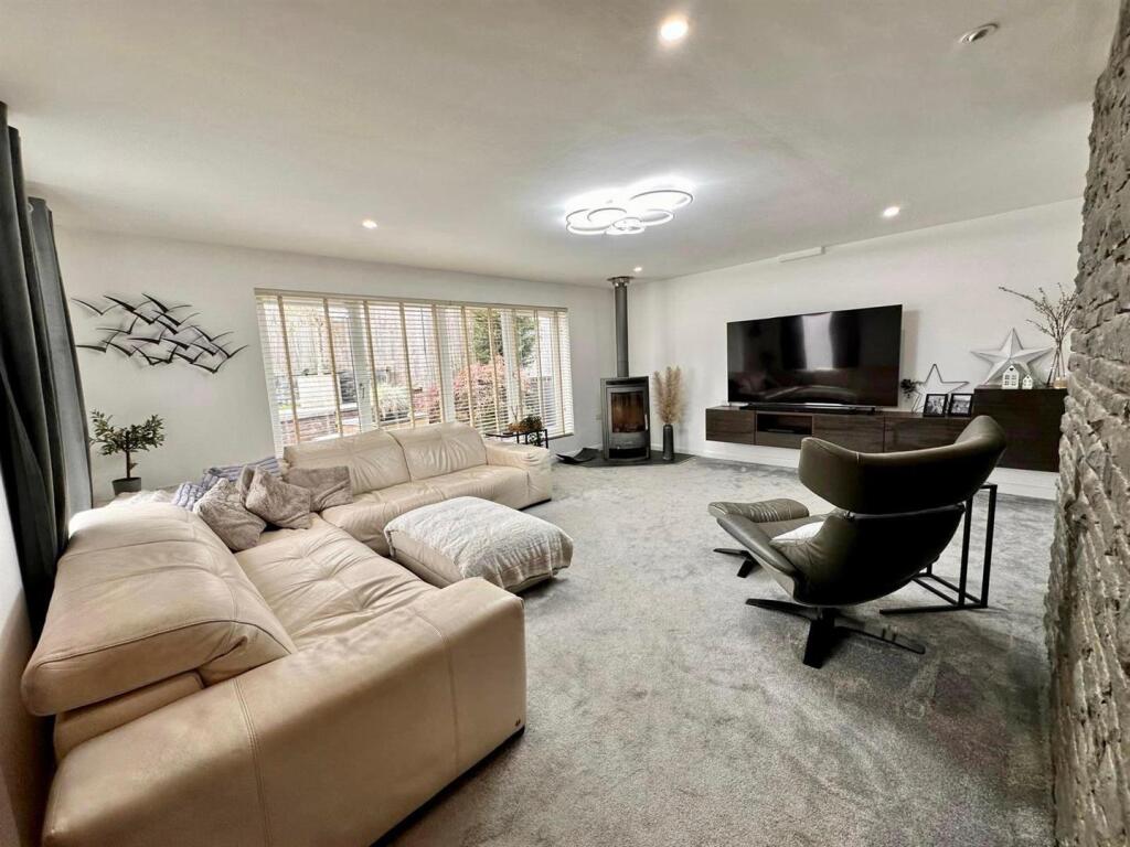 20250724_051926000_iOS 12.jpg