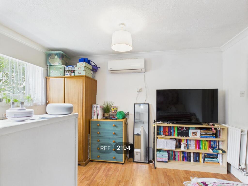 Bedsit area