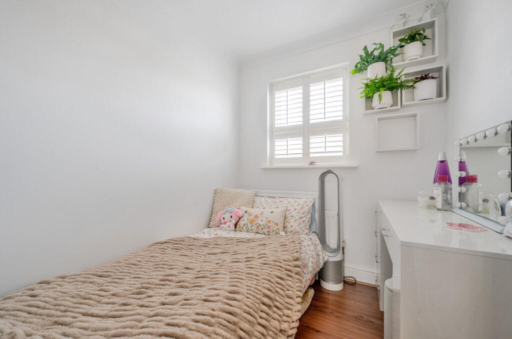 1310656-12-6853d4...