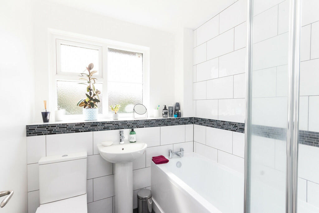 Family bathroom