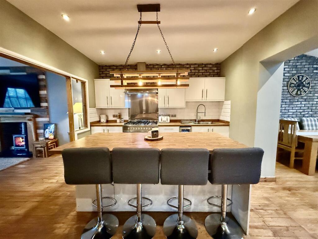 KITCHEN, DINING &amp; LIVING