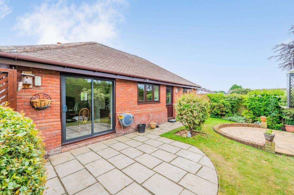 Back Garden EmilyDimelowEwemoveWhitchurchandNantwi