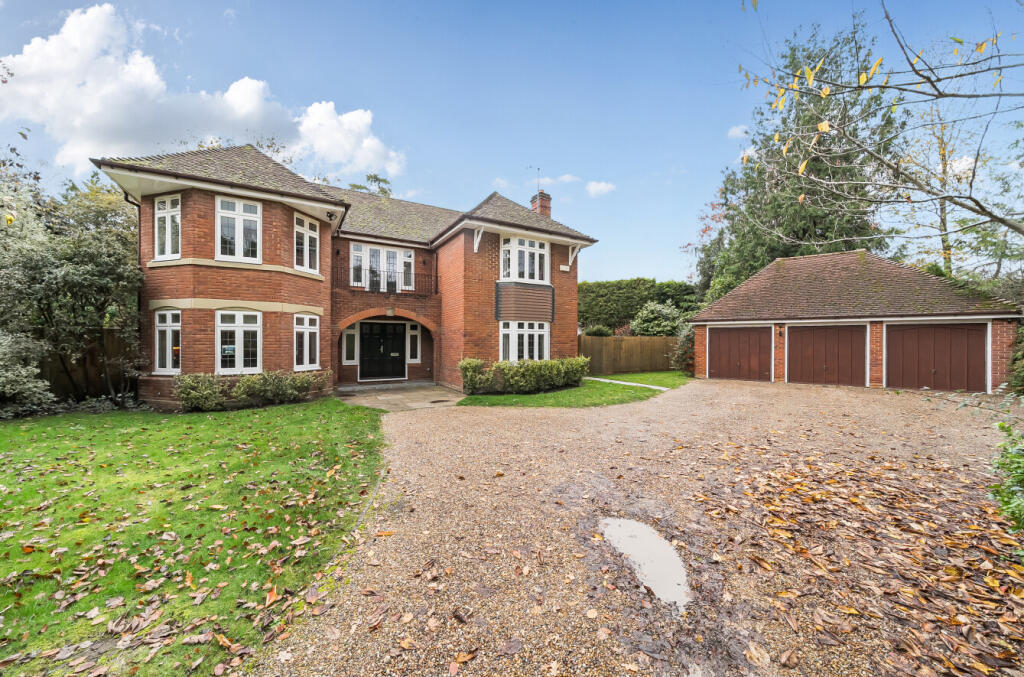 1381043-4-69134c9...