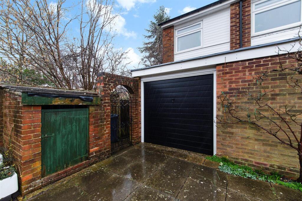 THE GABLES,16- (19).jpg