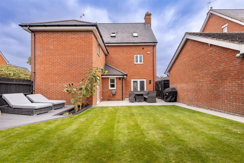 39 Kings Wood (22).jpg