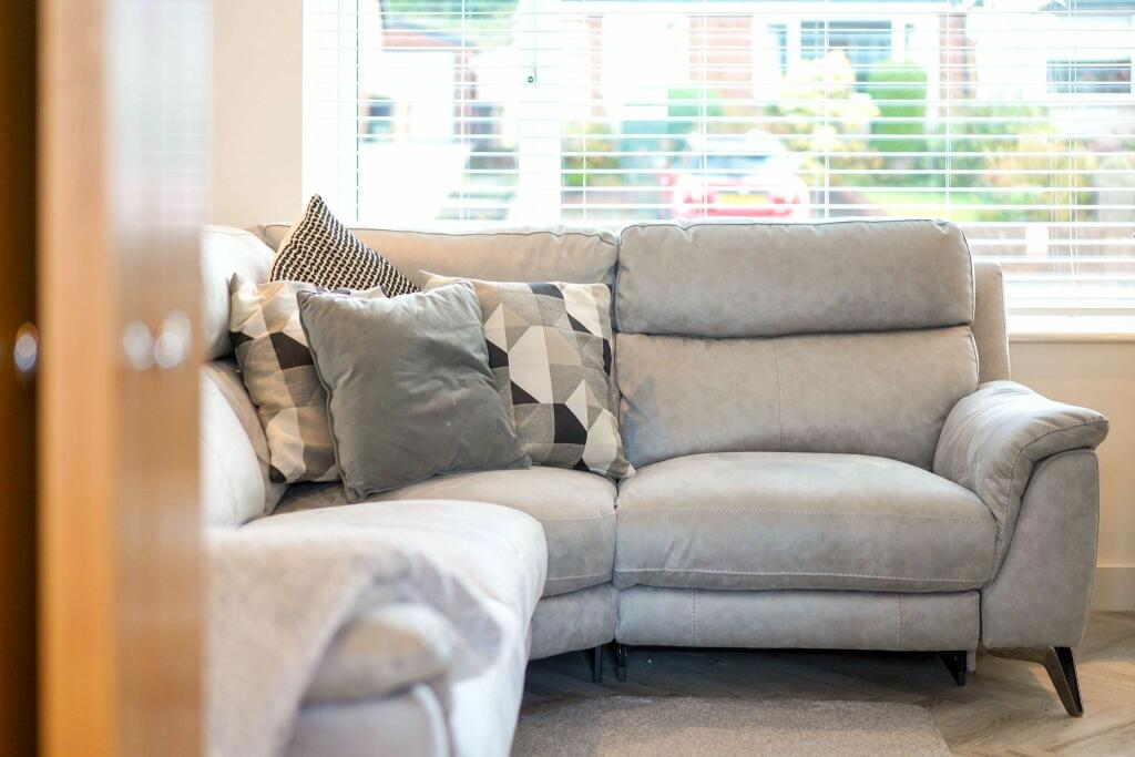 Lounge 4
