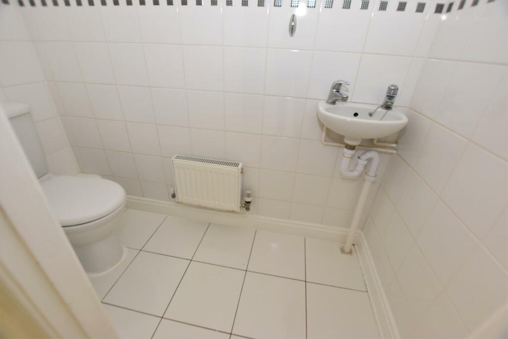 Ground Floor Cloakroom WC.jpg