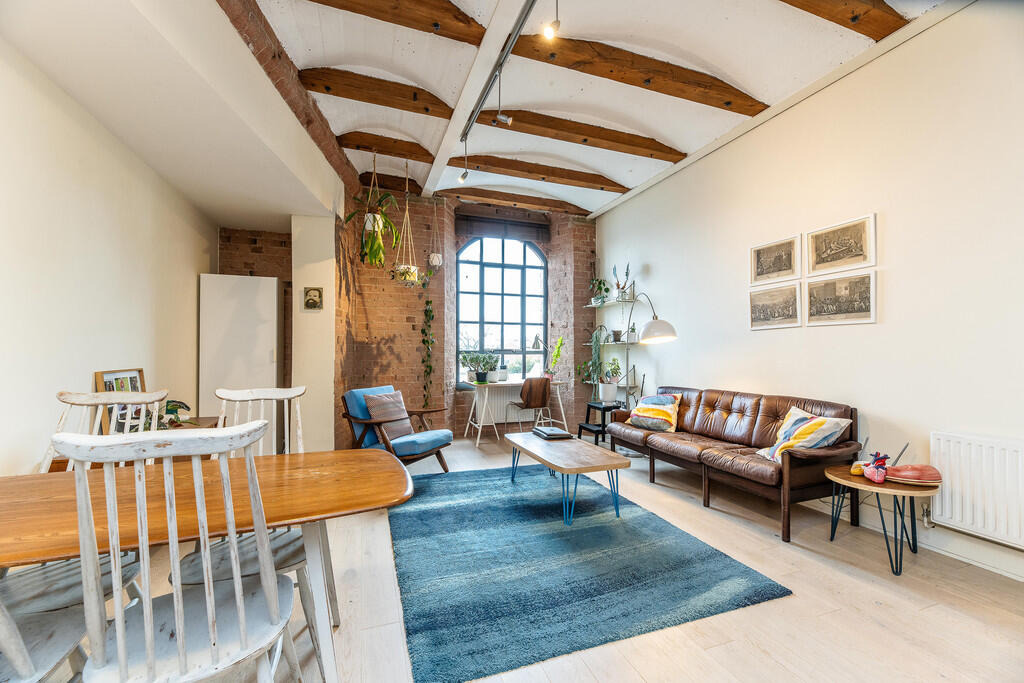 32 William Bancro...