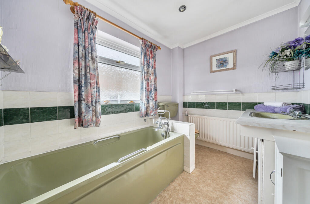 1330396-20-688397...