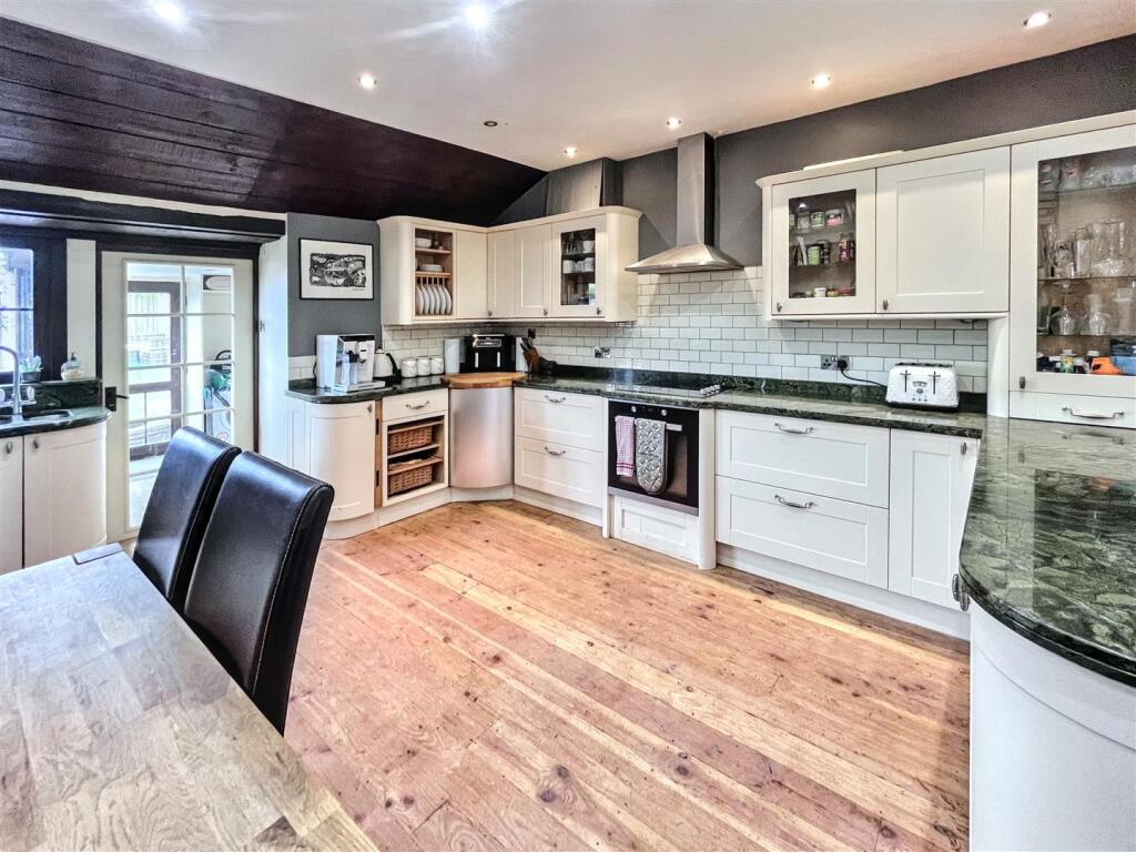 Kitchen Dining Room