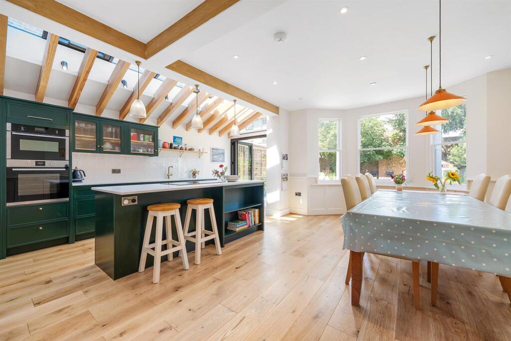 3 Deronda Road-23.JPG