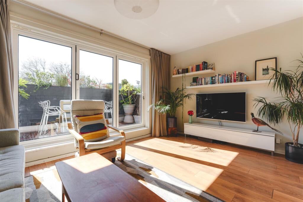 Halidon Close-10.jpg