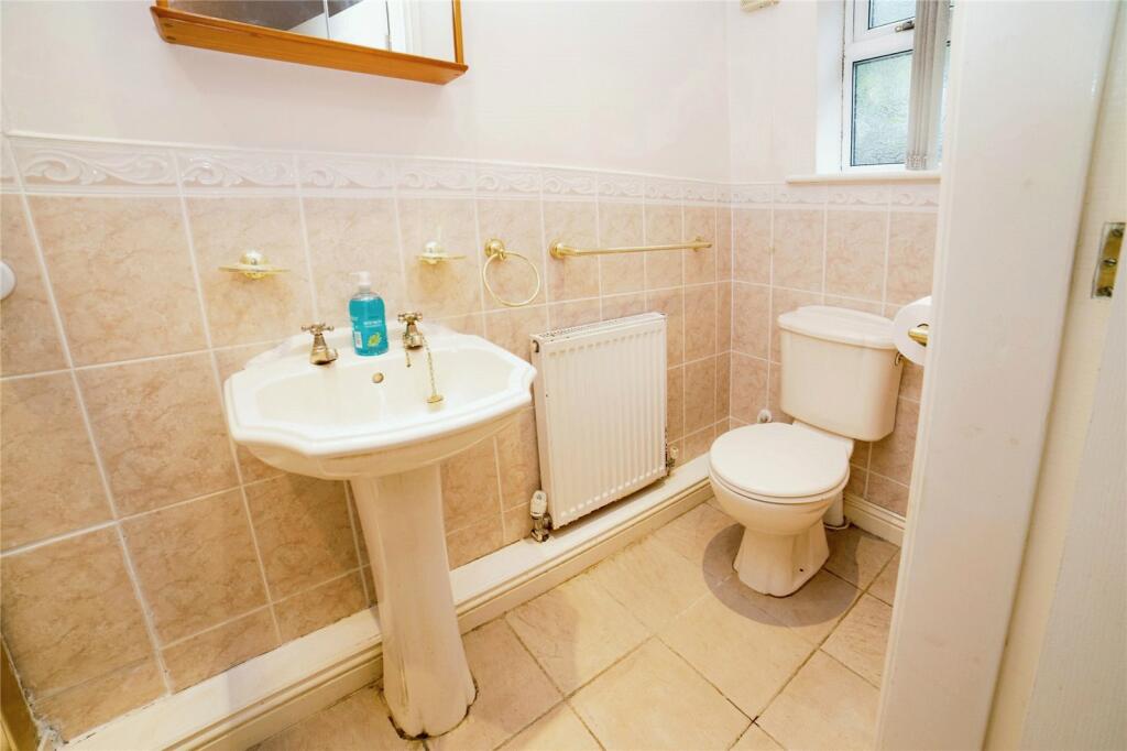 Ensuite
