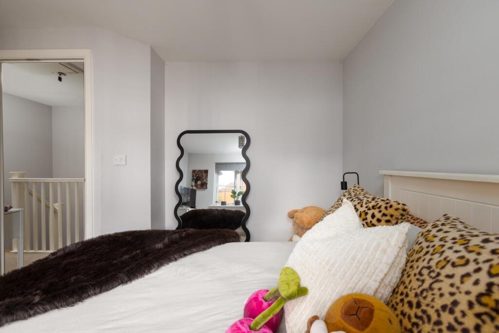 56 Snowberry Walk, BS5-12.jpg