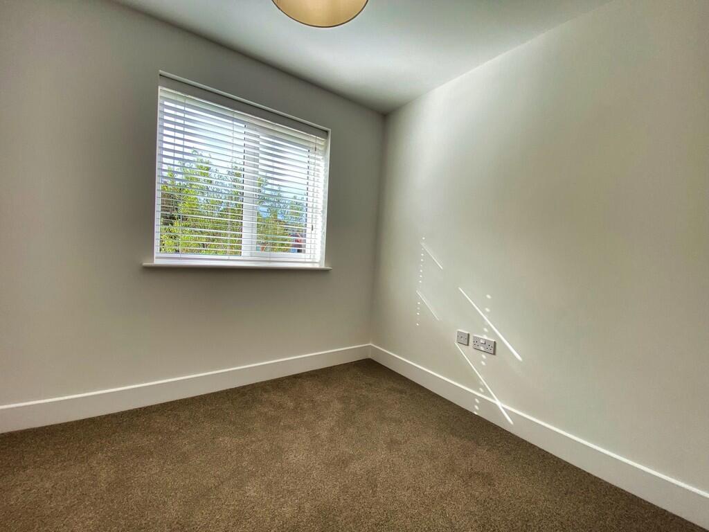 Photo 09-10-2024,...