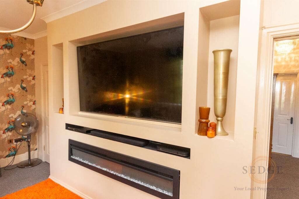 12 redbourne -10.jpg
