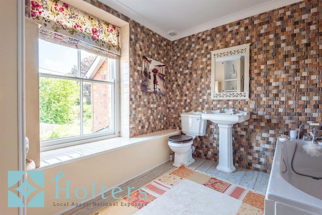 The Hollies, Builth Wells 32.jpg