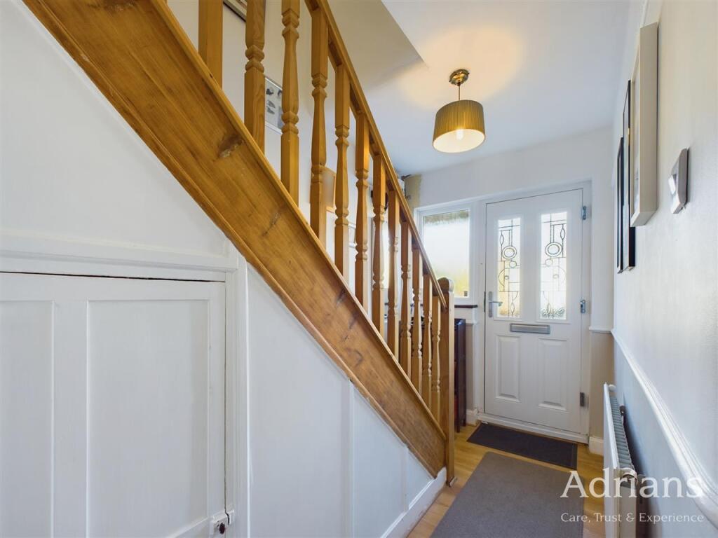 ENTRANCE HALL