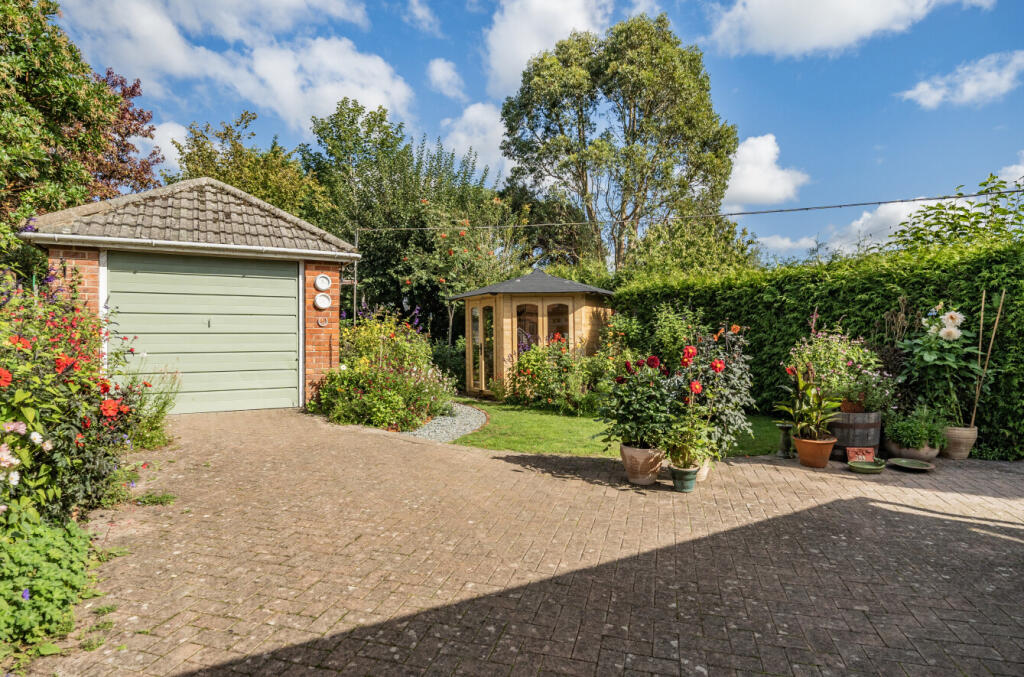 1355400-8-68d1349...