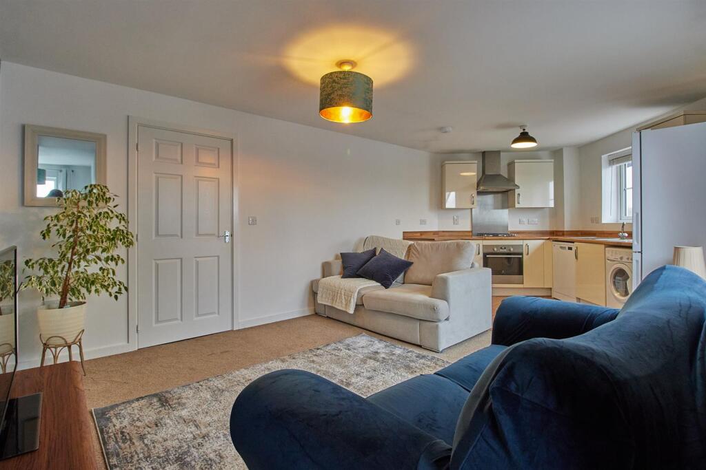 Open Plan Fitted Living Dining Kitchen