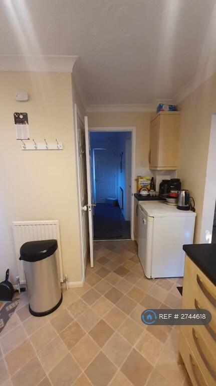 Kitchen To Hall