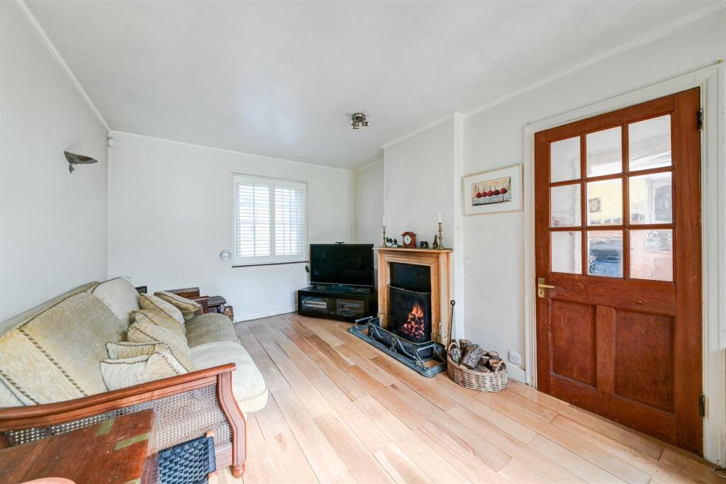 SADDLECOMBE COTTAGE  (2).jpg