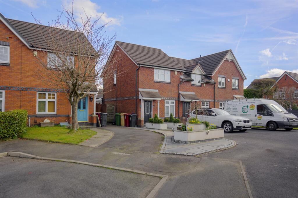 66 dixon green farnworth bl4 7eq-6.jpg