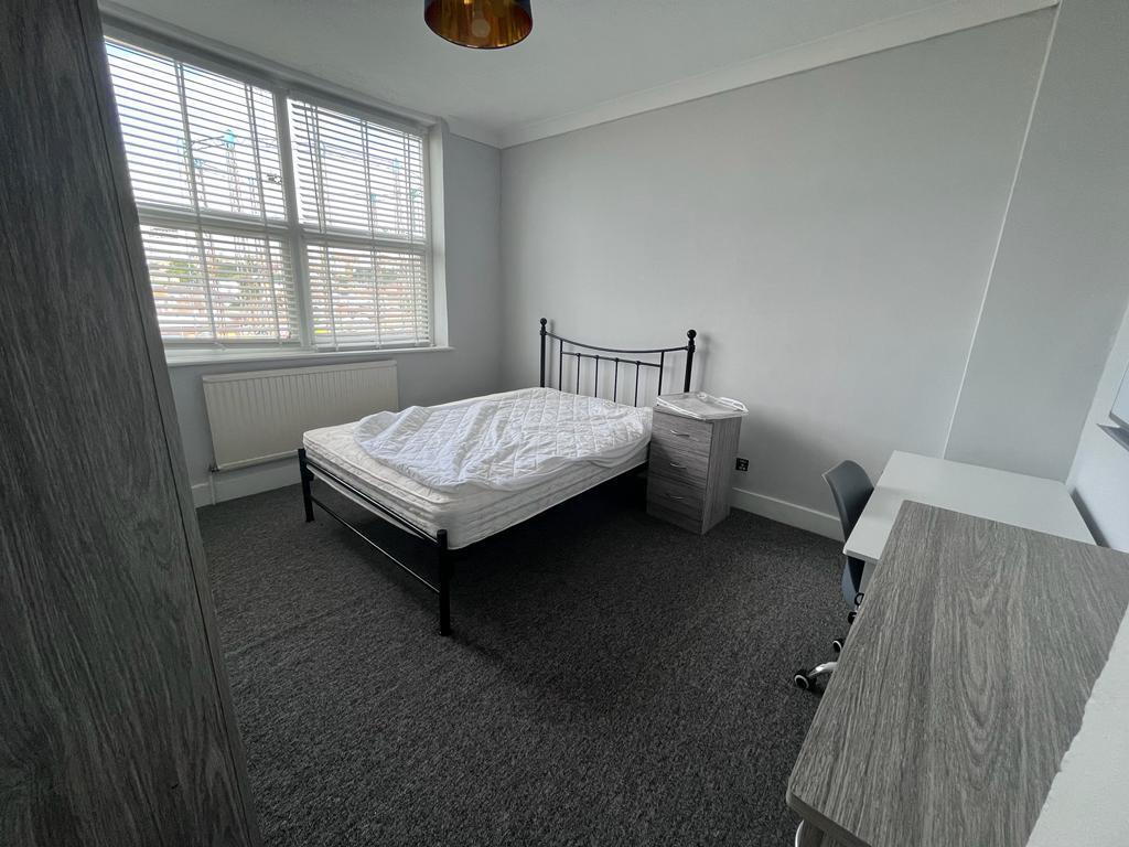room 2.jpg