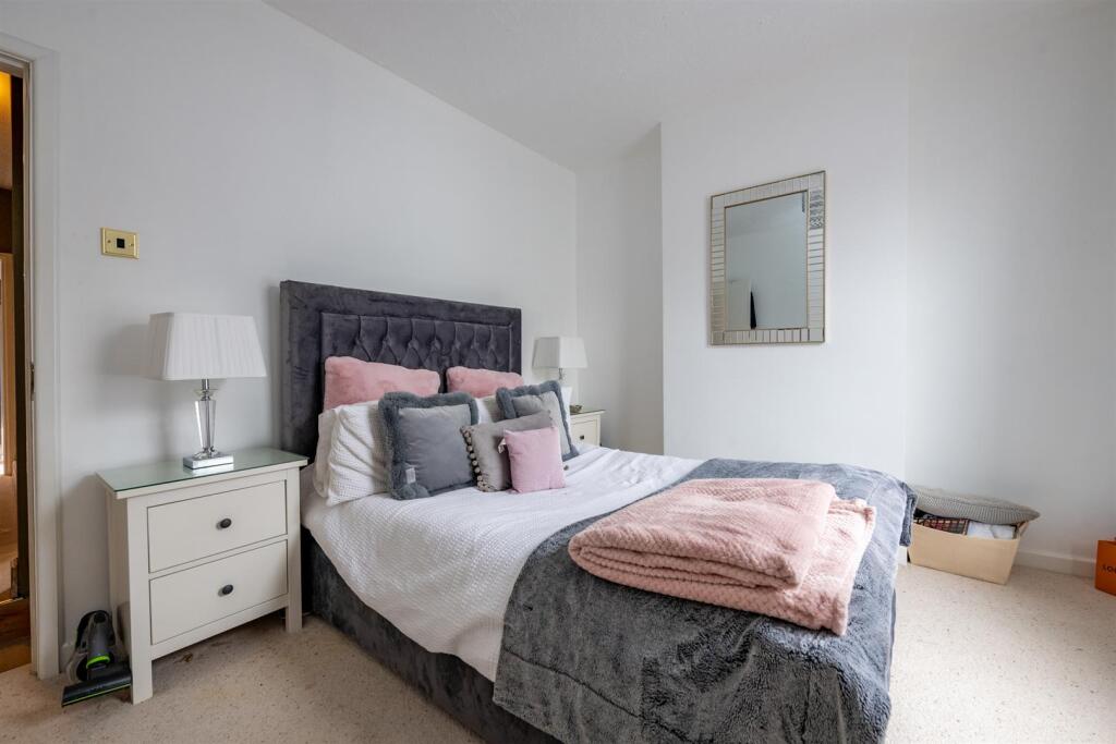 176 Newcome Road 20 15.jpg