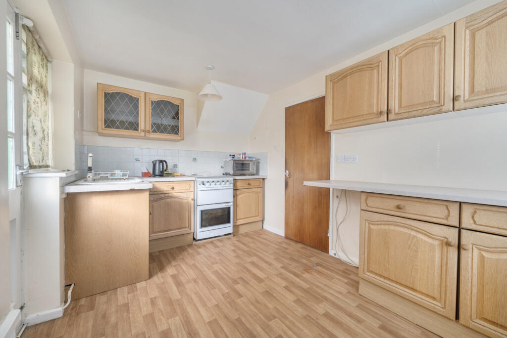 1347864-20-68bdeb...