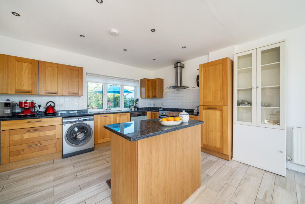 1313553-9-6855a99...