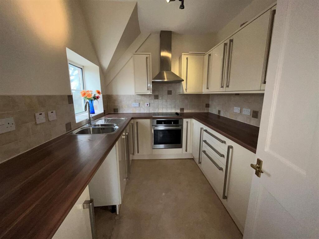 The Steeples Kitchen.jpg