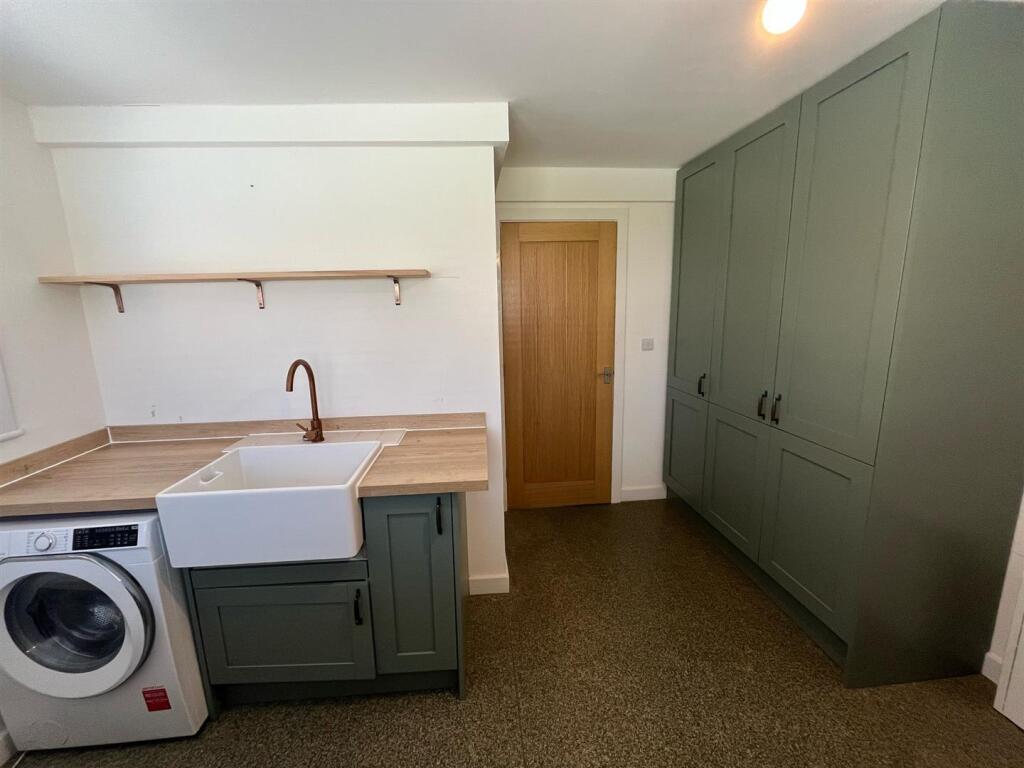 WhatsApp Image 2025-04-11 at 18.03.07_63d0ce2e.jpg