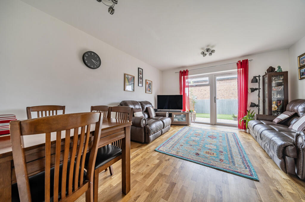 1339924-11-68a749...