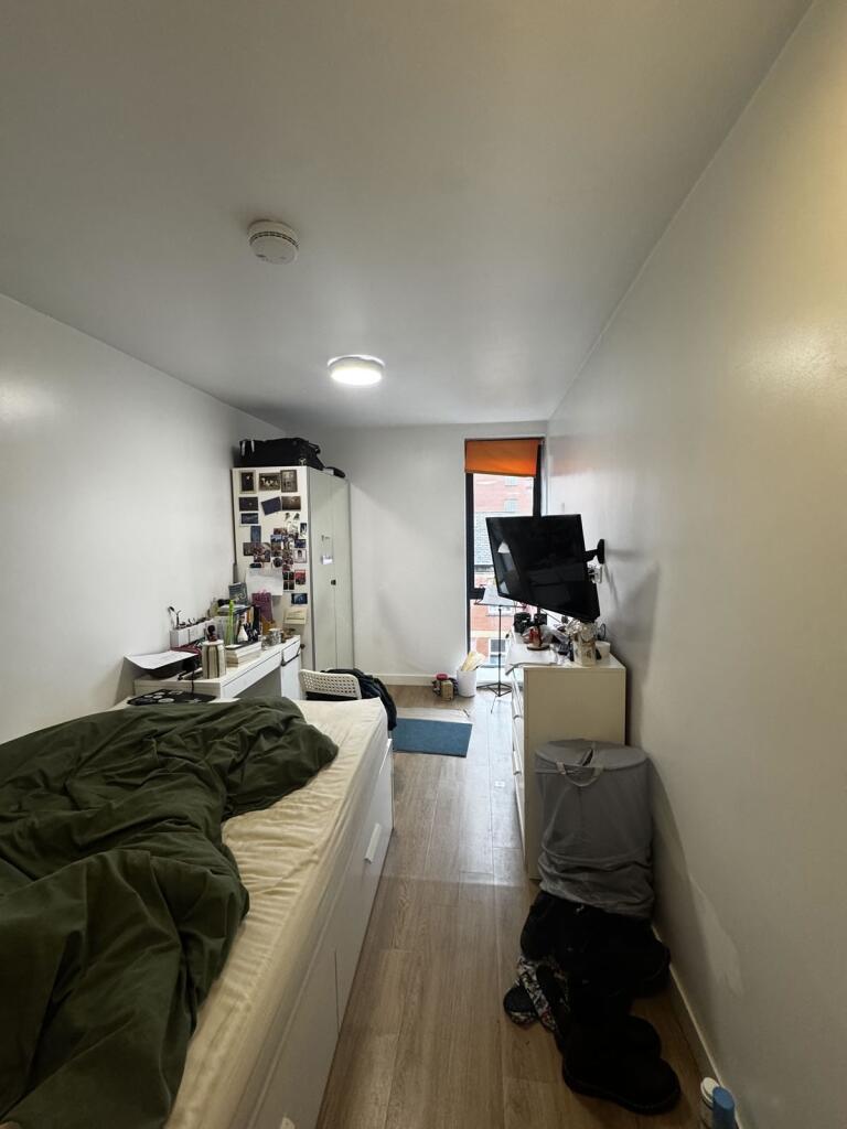 411928383chapelst (9).jpg