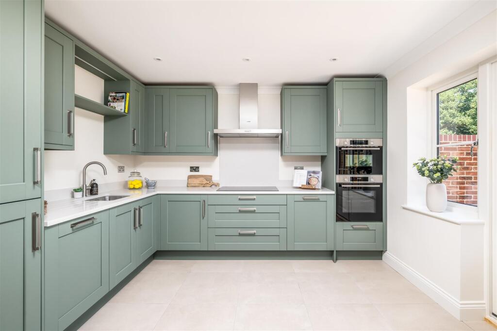 250618 - Plot 5 Halls Close, Braughing - 10.jpg