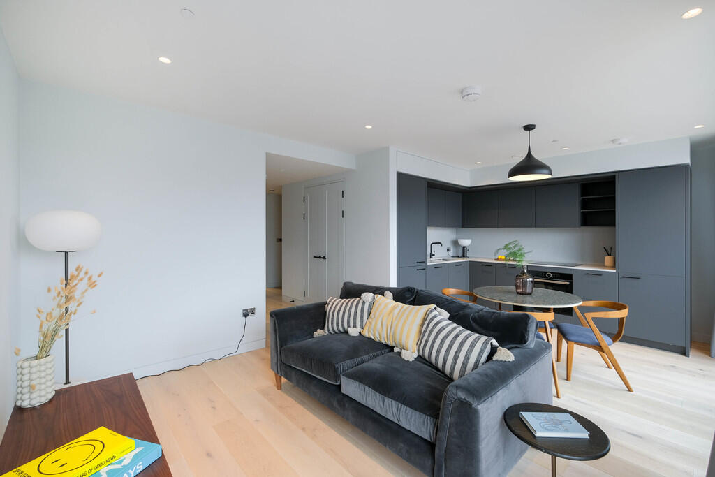Carnaby Lofts W1 ...
