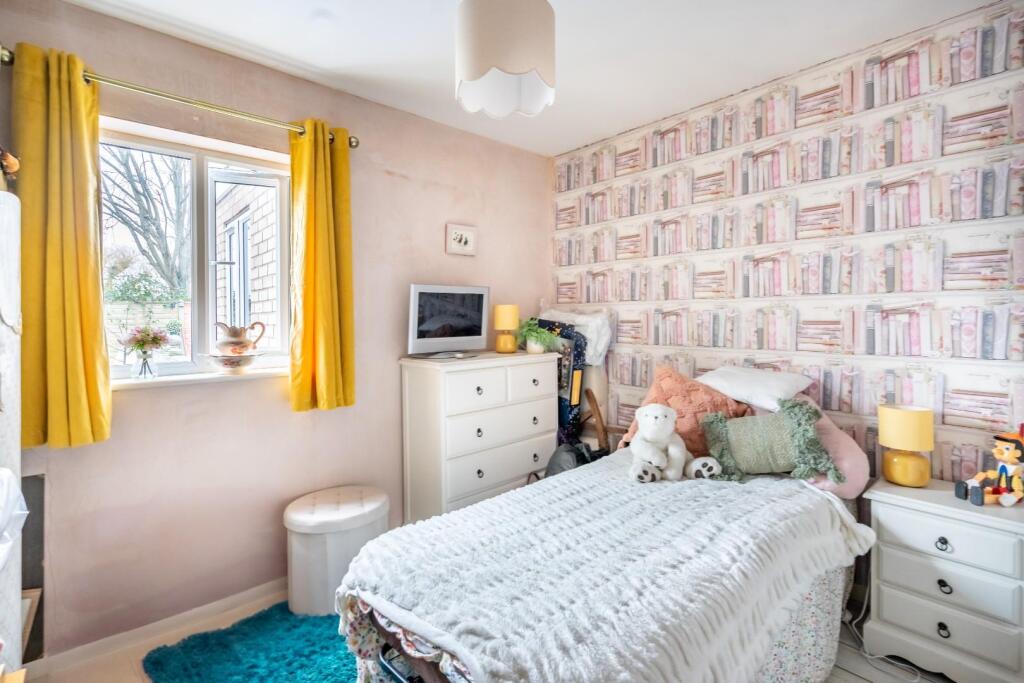 9 wordsworth crescent-9.jpg