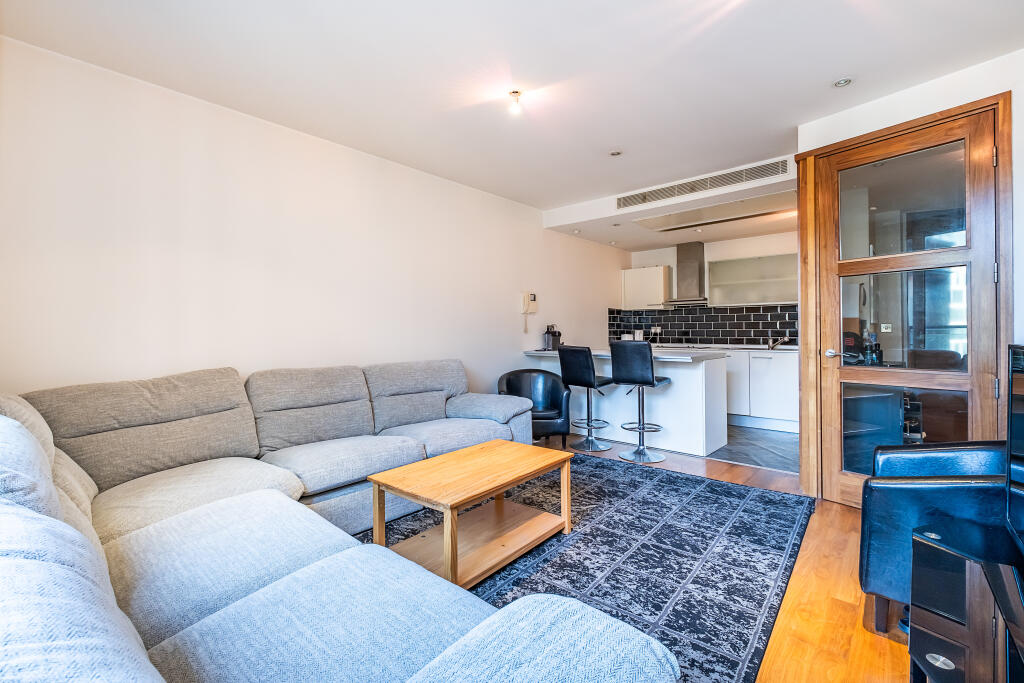 Open Plan Reception Room