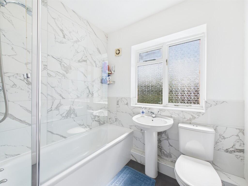 CAM04018G0-PR0234...