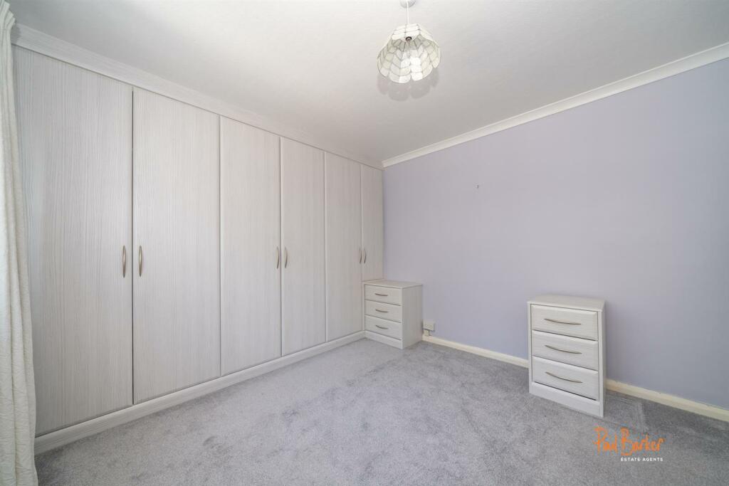 House Bedroom 1, 2