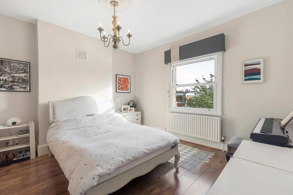 Bedroom.jpg