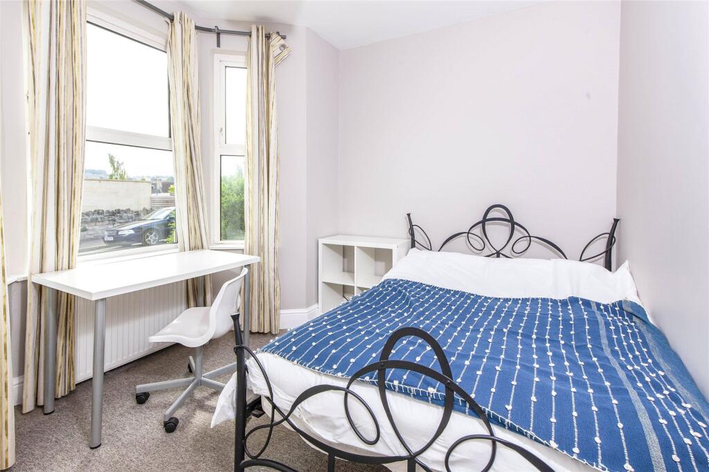 Picture No. 04