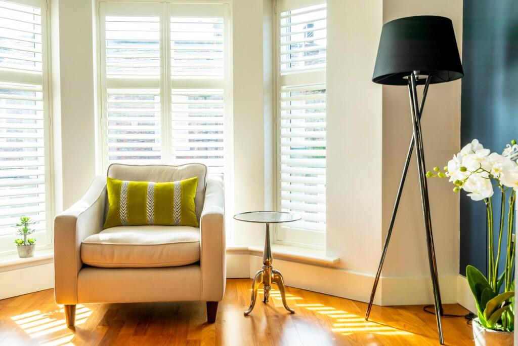 flat 4 80 alma terrace-19.jpg