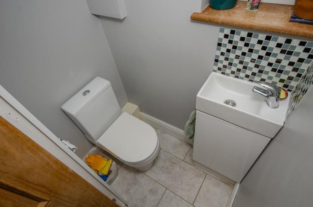 Cloakroom.jpg