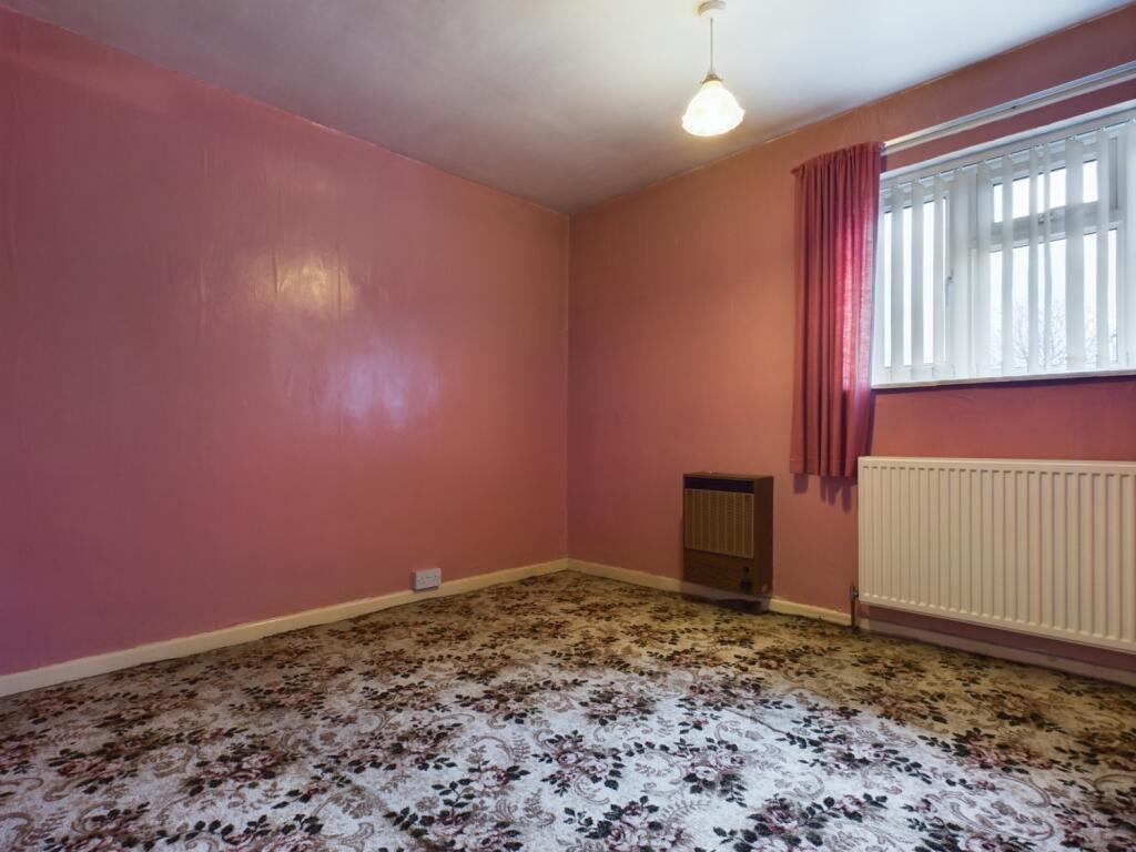 CAM01740G0-PR0296-STILL015