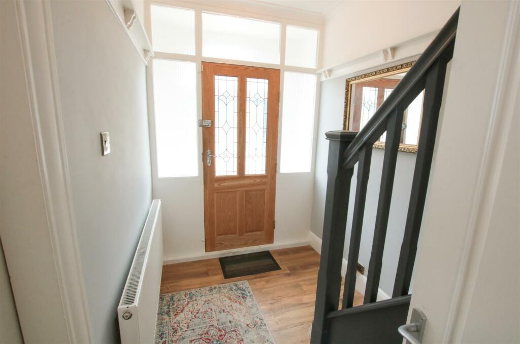 ENTRANCE HALL