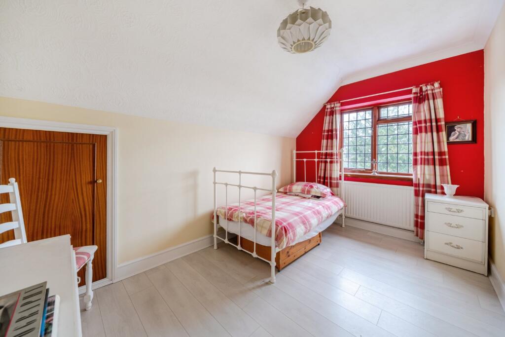 Bedroom 5