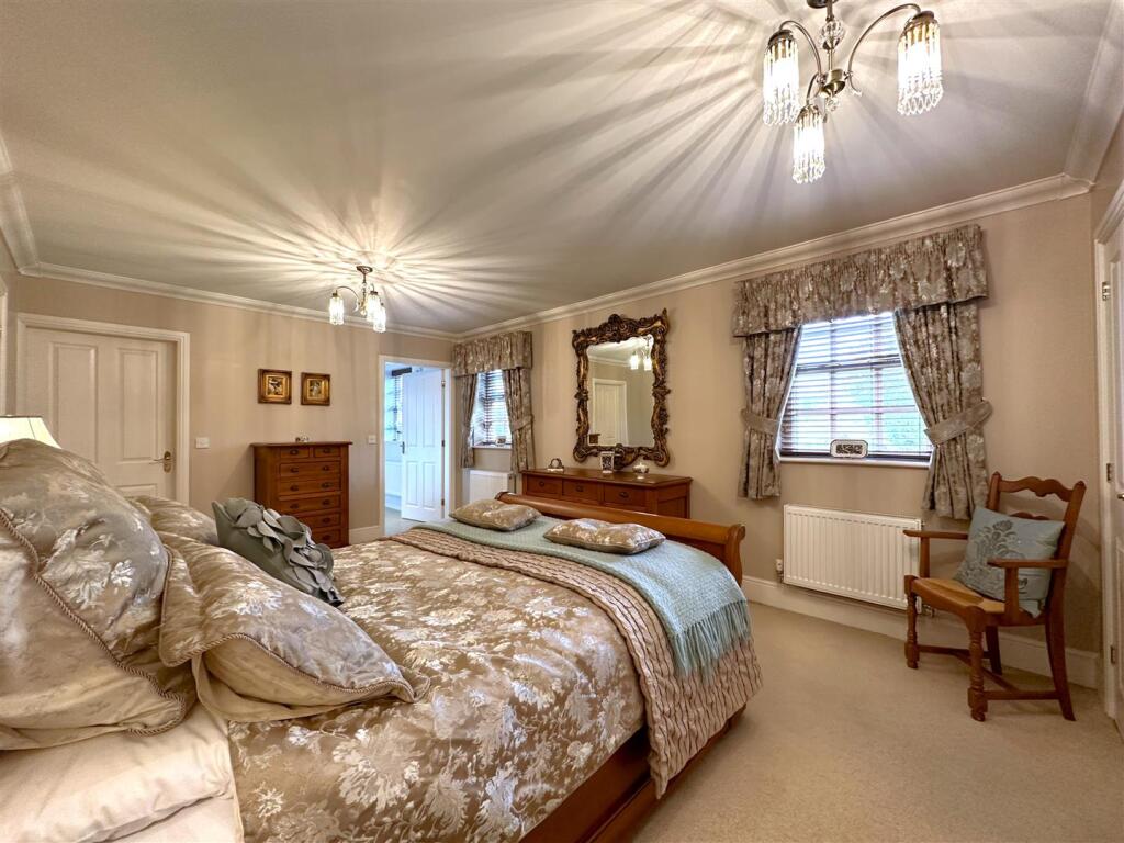 Bedroom One Into En-Suite 196