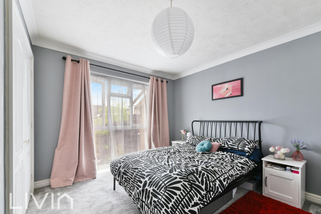 FLEETWOOD CLOSE, 32- (1)